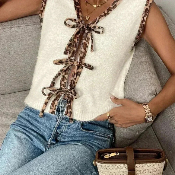 Multicolor Casual Women's Patchwork Leopard Print V-Neck Lace-Up Knitted Vest - Picture 3 of 6